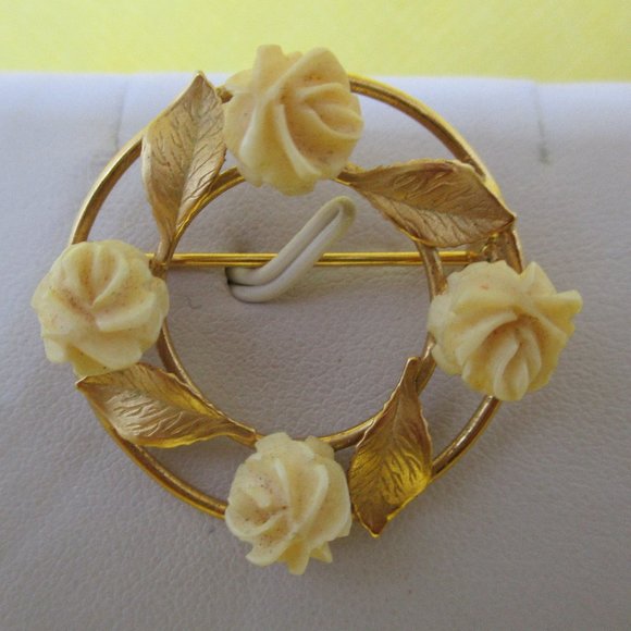 C. R. Co. Charles Reis 12K GF Carved Bone Rose Brooch - Picture 5 of 7